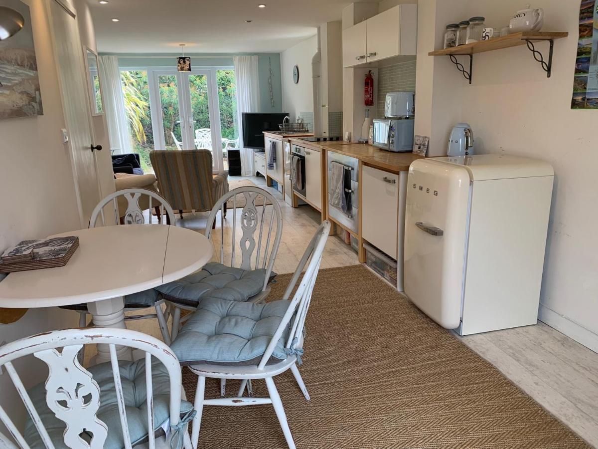 Little Karenza Is The Perfect Cornish Getaway Villa Saint Anthony Екстериор снимка